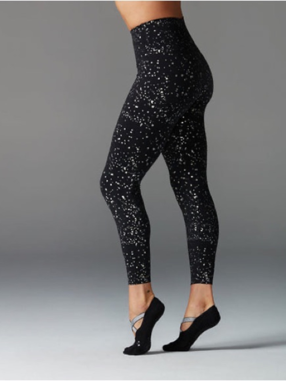 TaviSculpt® High Waisted 7/8 Leggings in Ebony Silver and Gold Glimmer - Picture 9 of 11